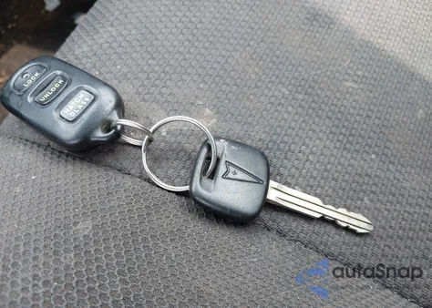 2007 Pontiac Vibe z USA, uszkodzony, nr VIN 5Y2SL658X7Z416340